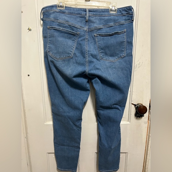 Old Navy size 18 jeans - Picture 3 of 4